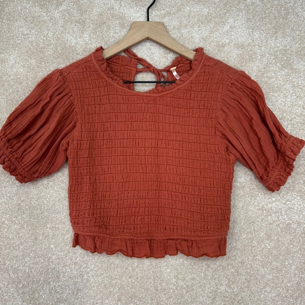 100% cotton Free People Smocked Crop Top Shirt Size Small